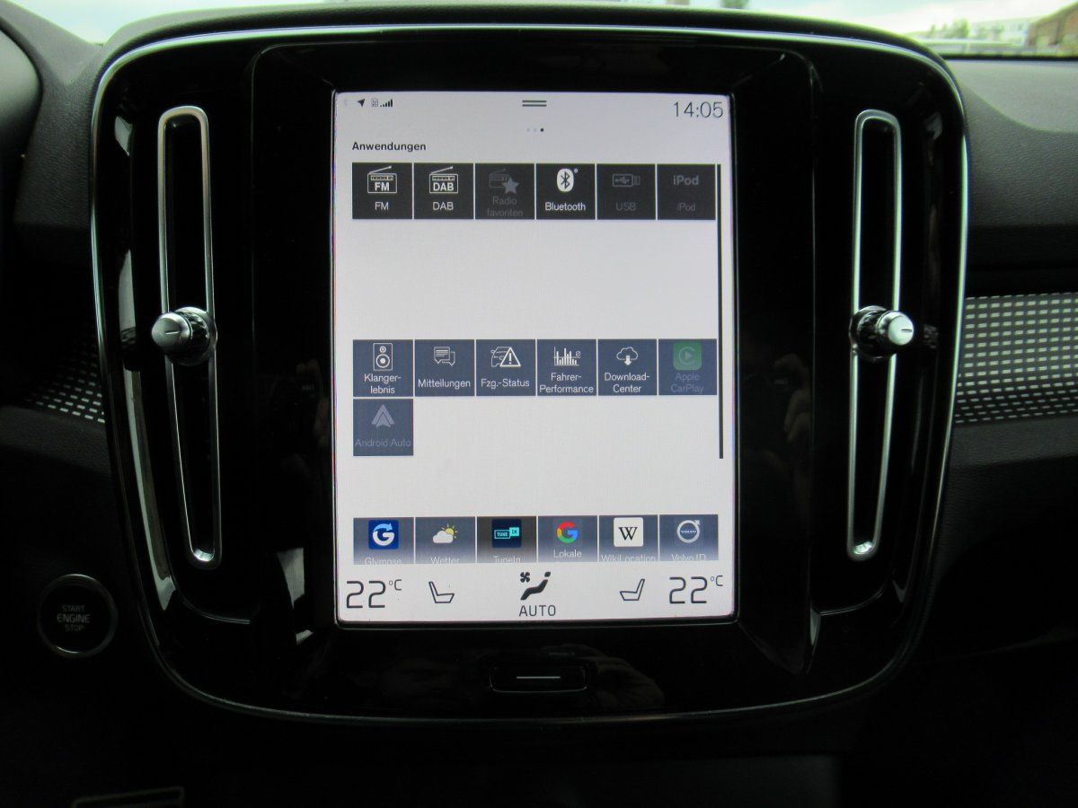 Volvo  B4 Benzin R-Design Automatik