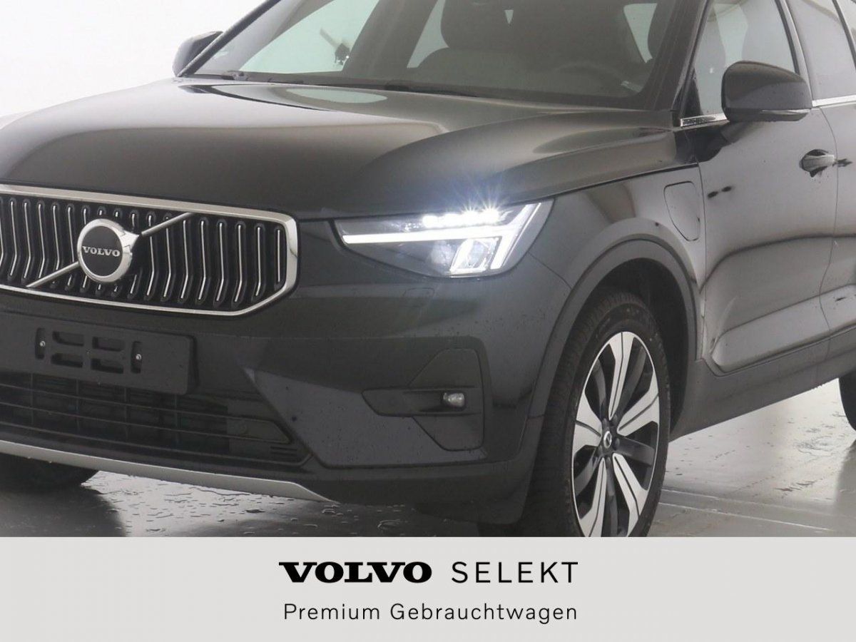 Volvo  Recharge T4 Core Bright Automatik
