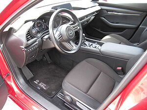 Mazda  Fastback SKYACTIV-X M-Hybrid Selection Automat